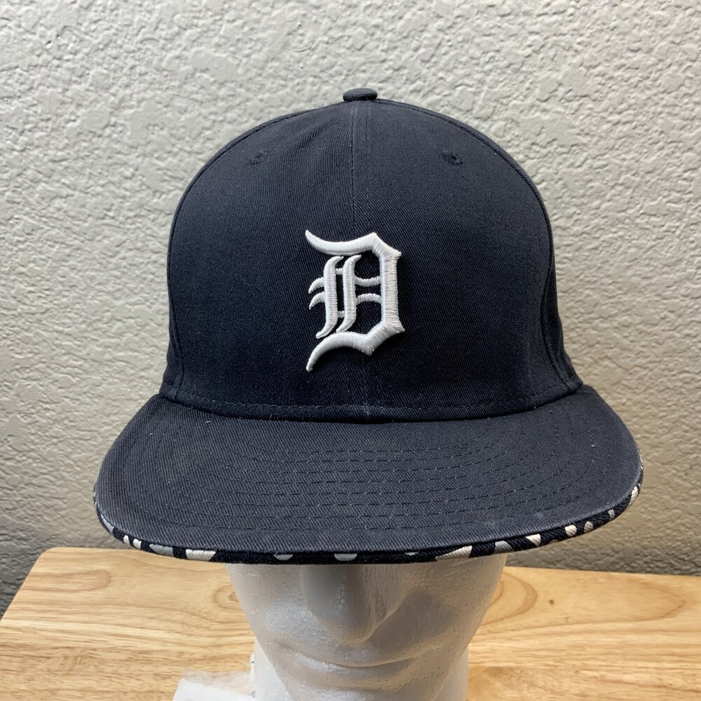 Detroit Tigers Hat Cap Snap Back Blue White MLB Baseball Logo New Era Mens